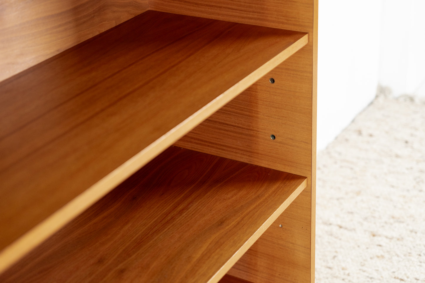 Vintage Regal Bücherregal Holz Nuss gold