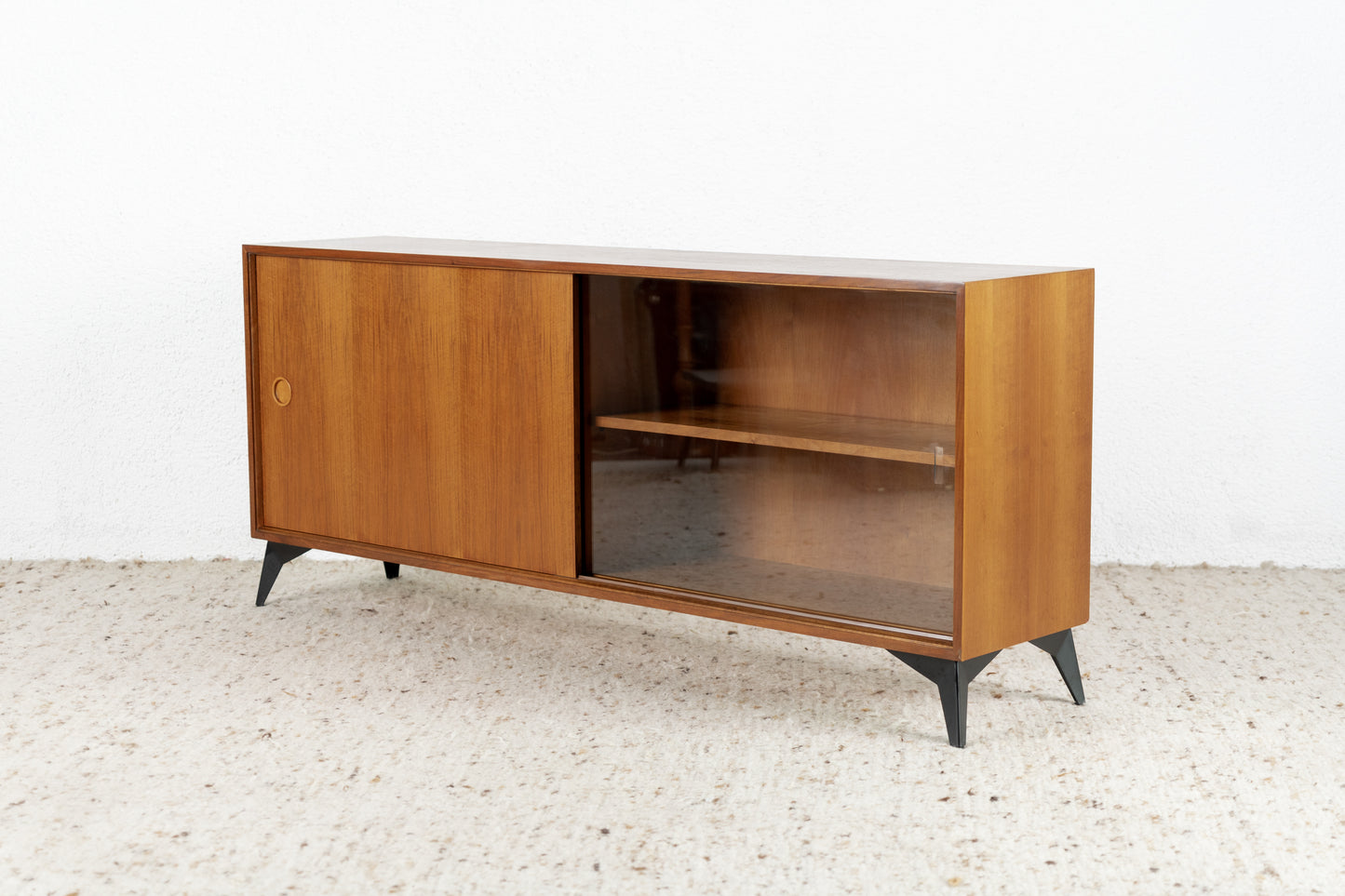 Lothar Wegner Vintage Sideboard Mid Century Holz Nuss Vitrine Schiebetür
