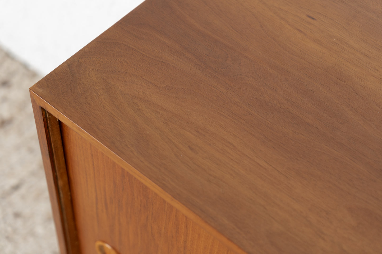 Lothar Wegner Vintage Sideboard Mid Century Holz Nuss Vitrine Schiebetür