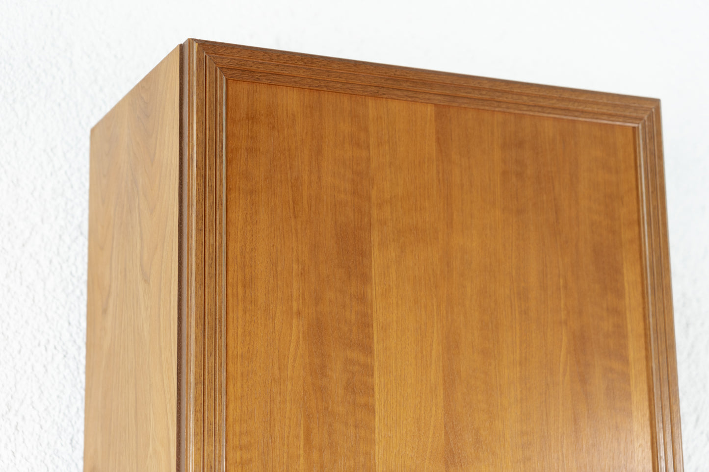Vintage Schrank Holz Nuss Kleiderschrank Flur Mid Centruy