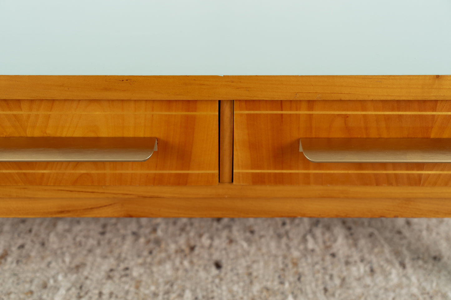 Vintage Sideboard Kommode Lowboard Mid Century Holz Kirsch Schubladen messing pastell salbei