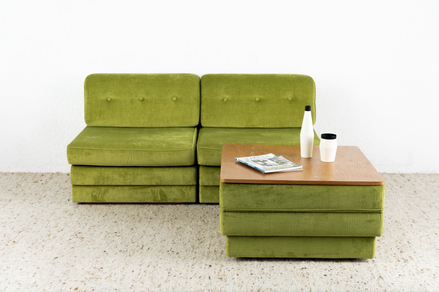 Vintage Sofa 2 Sitzer Schlafsofa Grün Couch Bett mid century 60s 1960 Coutisch 3er Set