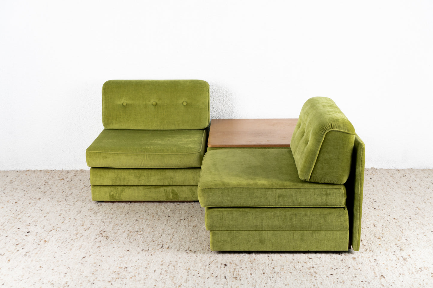 Vintage Sofa 2 Sitzer Schlafsofa Grün Couch Bett mid century 60s 1960 Coutisch 3er Set