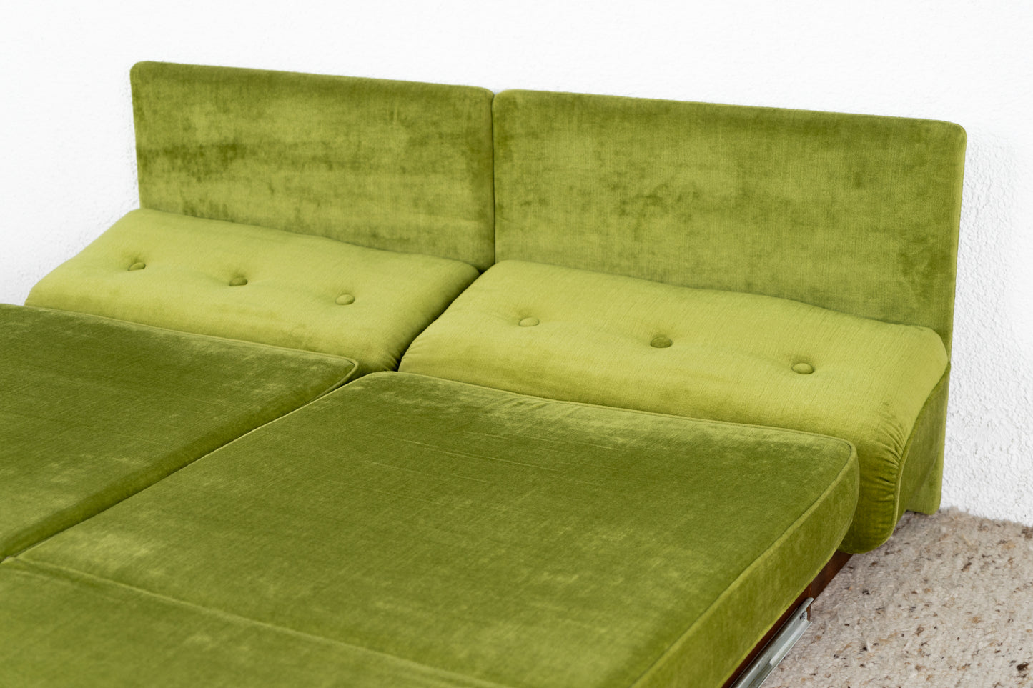 Vintage Sofa 2 Sitzer Schlafsofa Grün Couch Bett mid century 60s 1960 Coutisch 3er Set