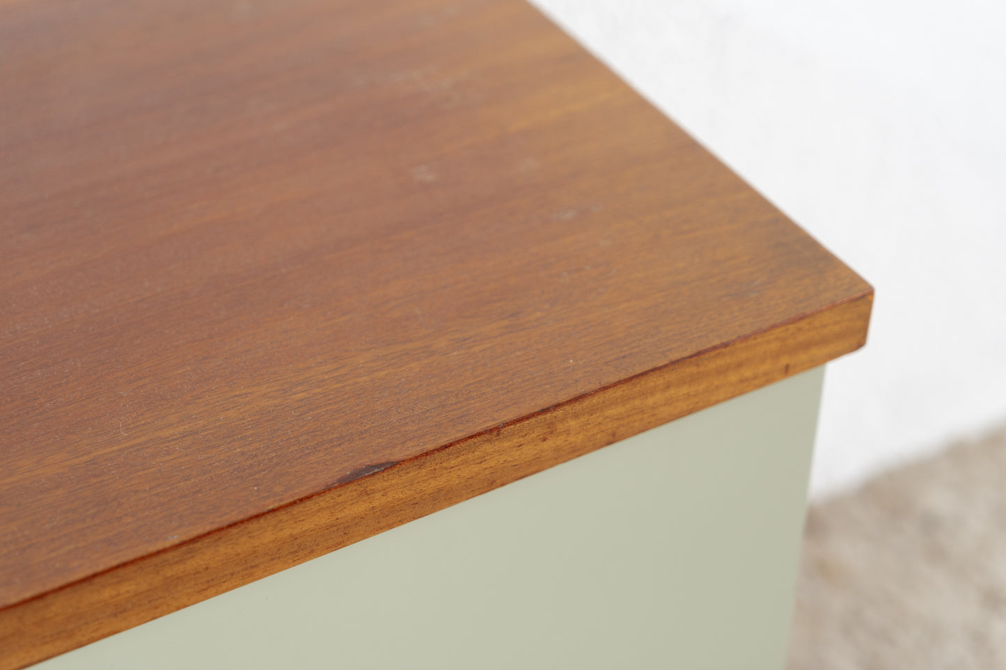Vintage Kommode Sideboard Schränkchen Holz Nuss 1960er 60s