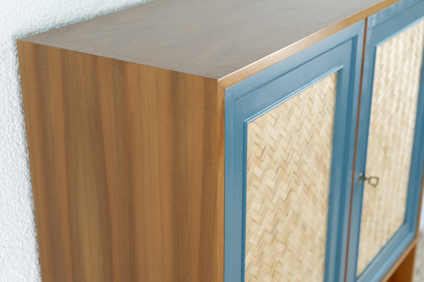 Vintage Kommode Schrank Holz Nuss Geflecht 60s 1960 Pastell Kleider Büro Küche