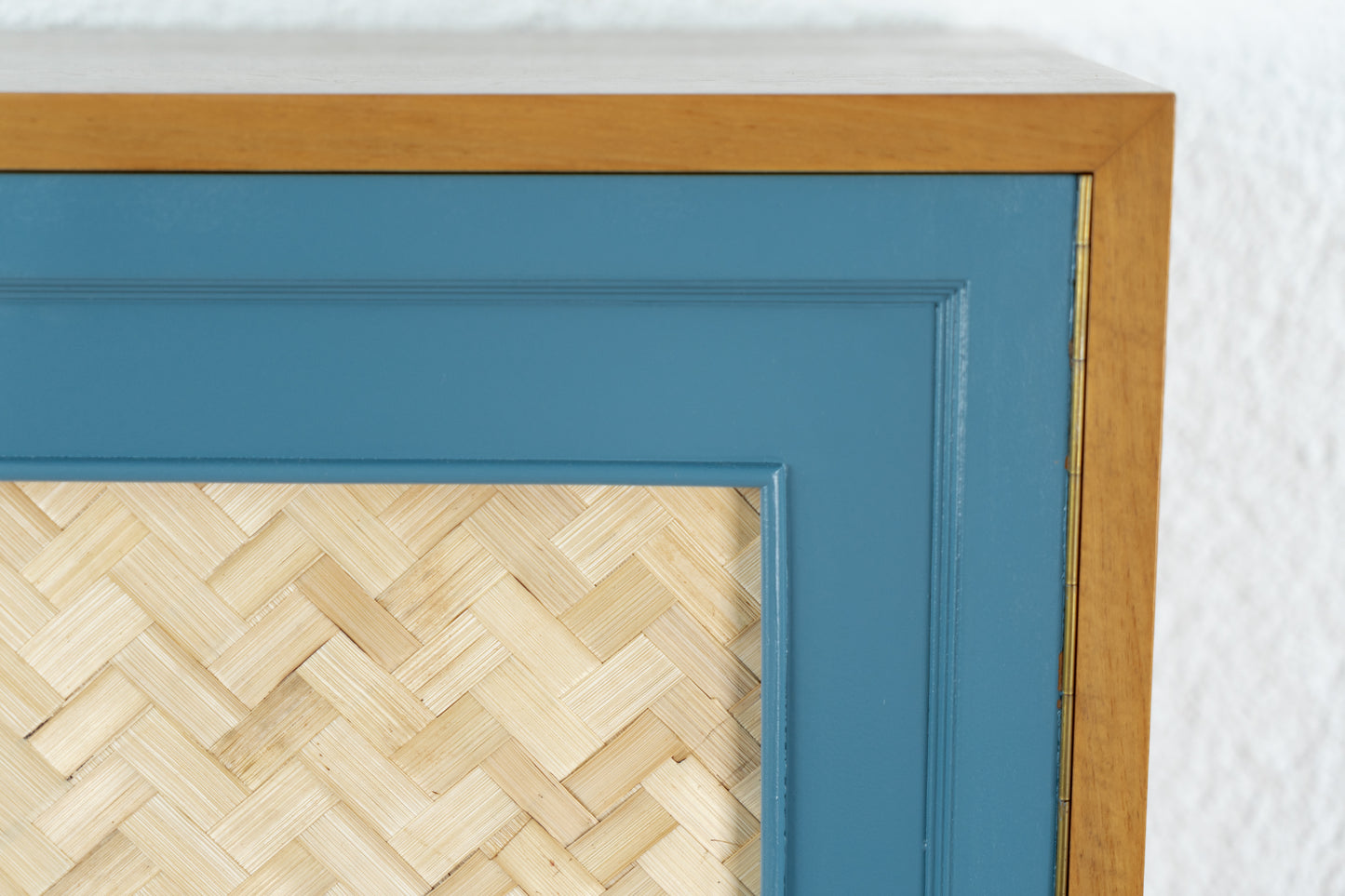 Vintage Kommode Schrank Holz Nuss Geflecht 60s 1960 Pastell Kleider Büro Küche