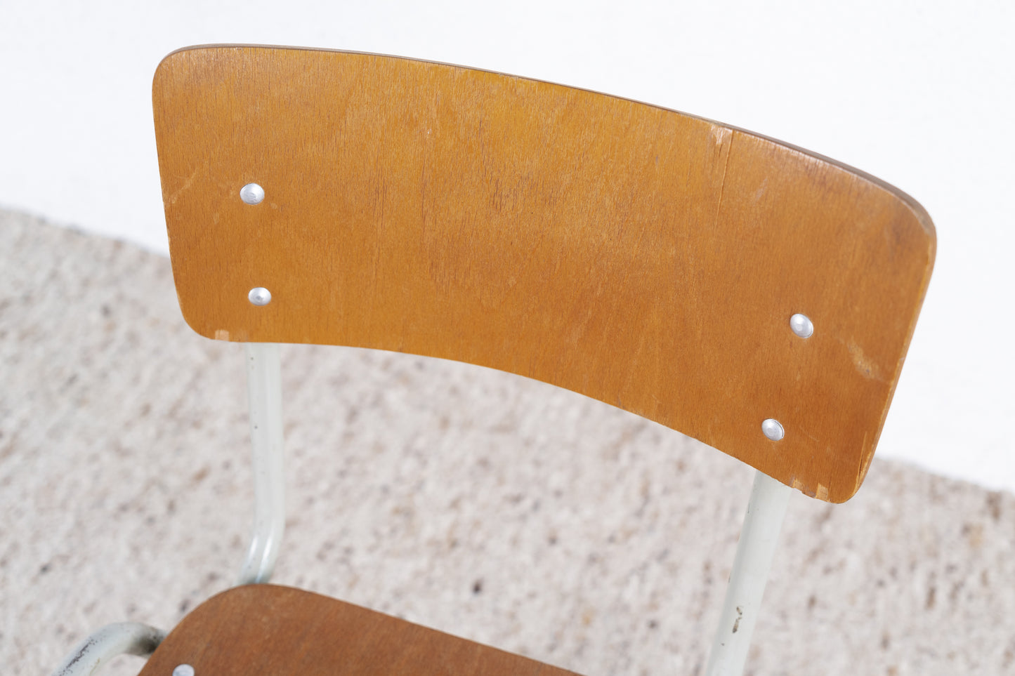 Vintage Stuhl Schulstuhl Metall Holz Industrial Bundeswehr Werkstatt