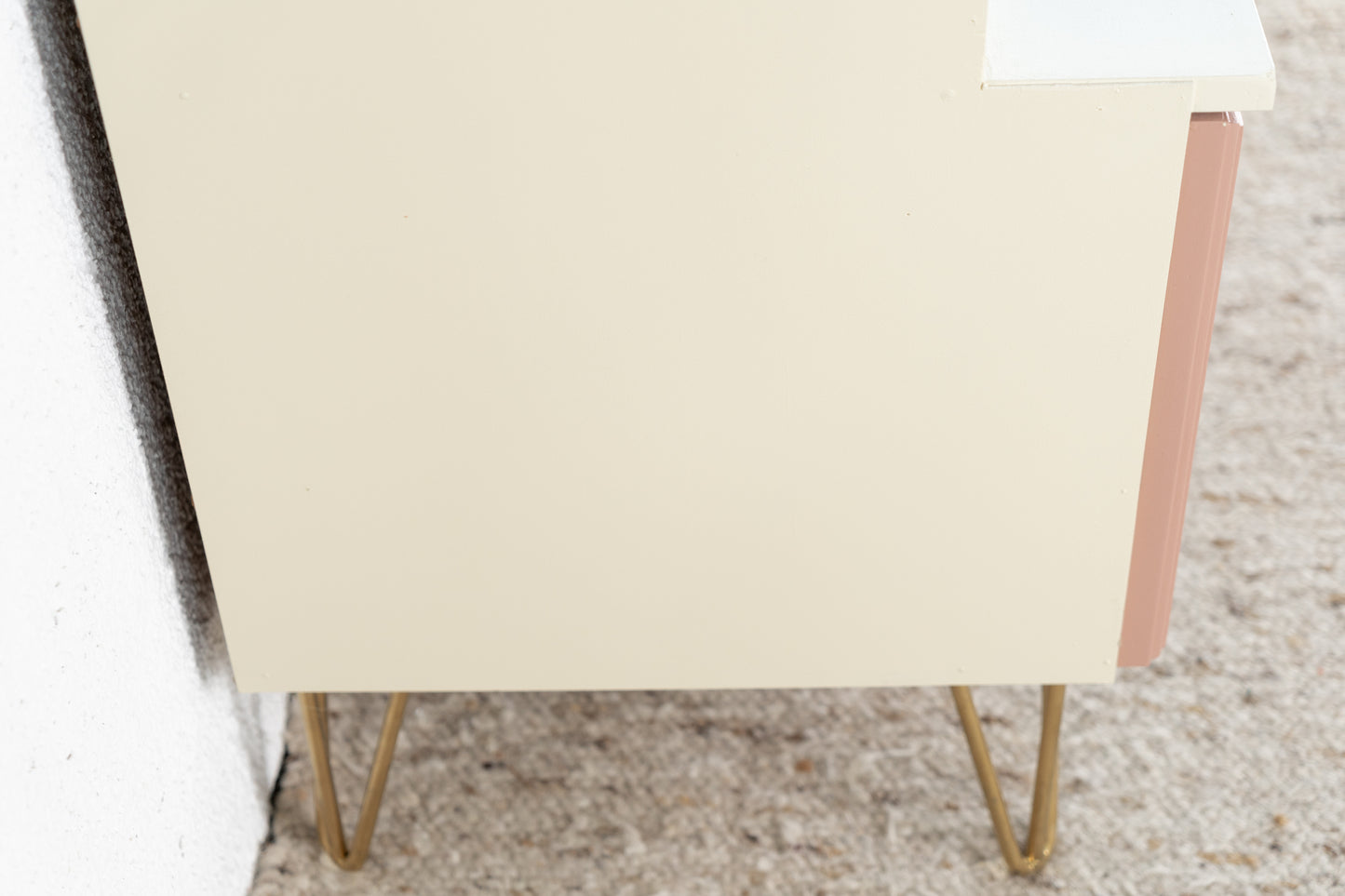 Vintage Schrank Regal Altrosa Creme Gold Kommode Wohnzimmer