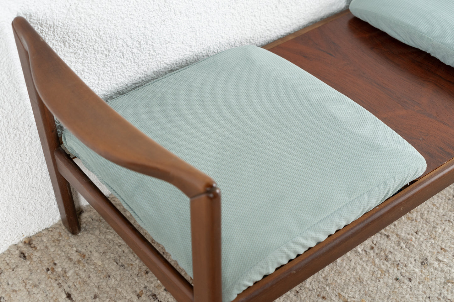 Vintage Sofa Zweisitzer Beistelltisch Wartezimmer Sessel Chaise Longue Coffeetable