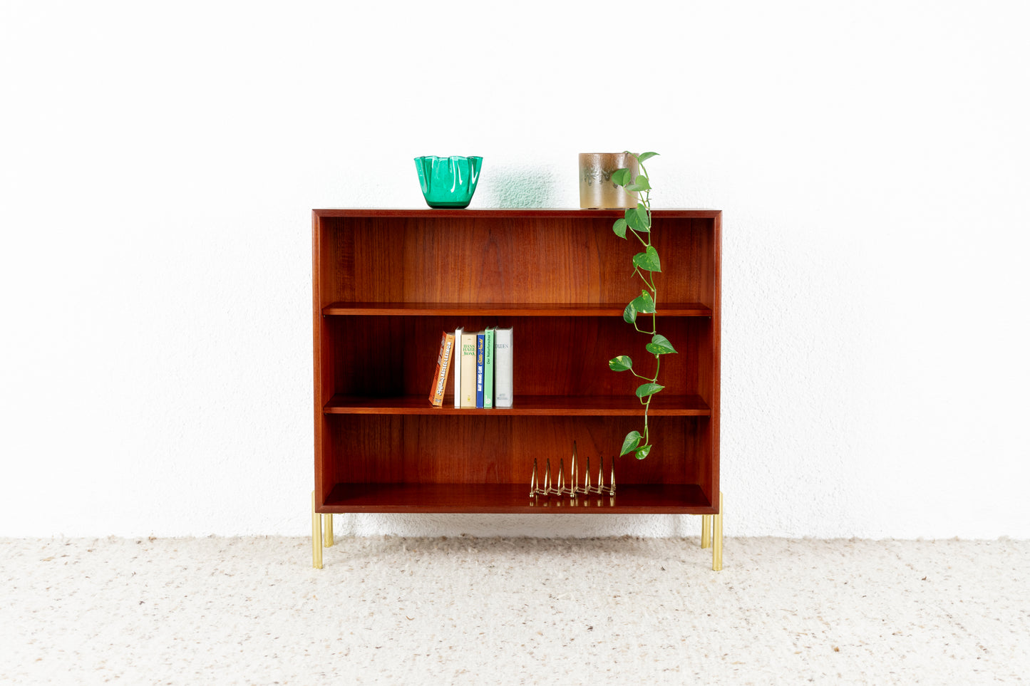 WK Möbel Vintage Kommode Sideboard Regal Holz Teak Mid Century Gold