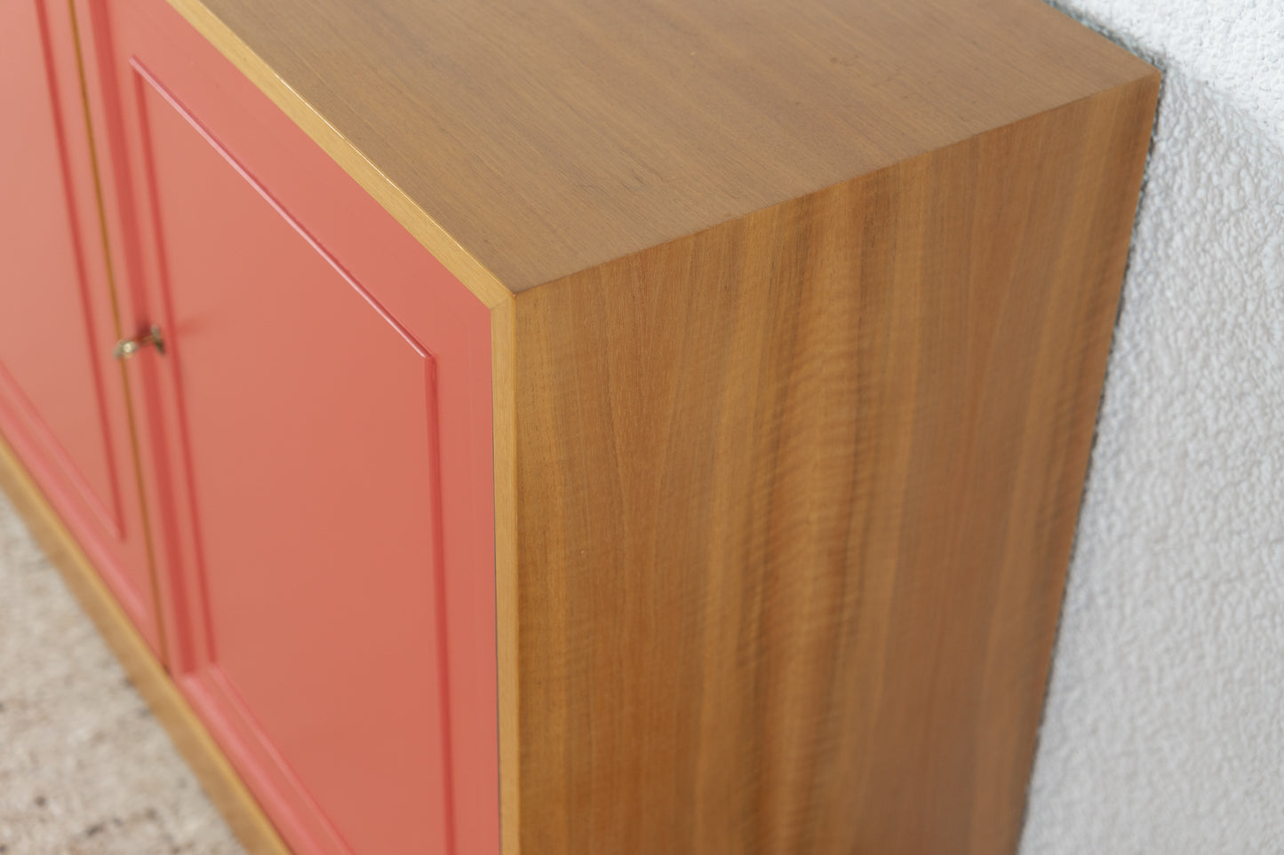 Vintage Kommode Mid Century Holz Nuss Pastell Sideboard