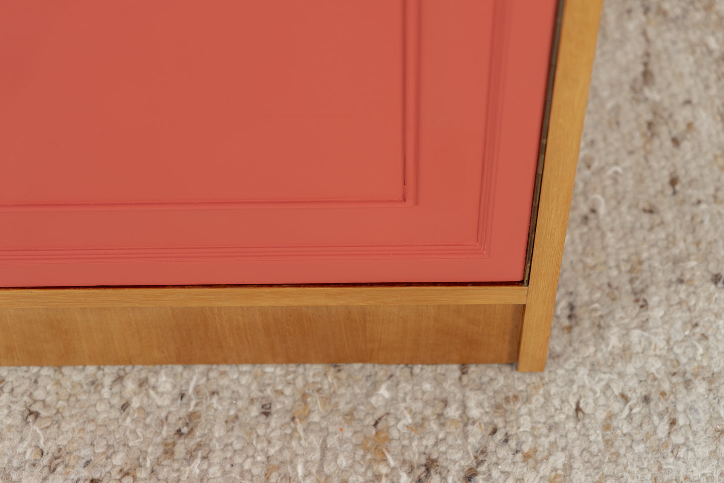 Vintage Kommode Mid Century Holz Nuss Pastell Sideboard