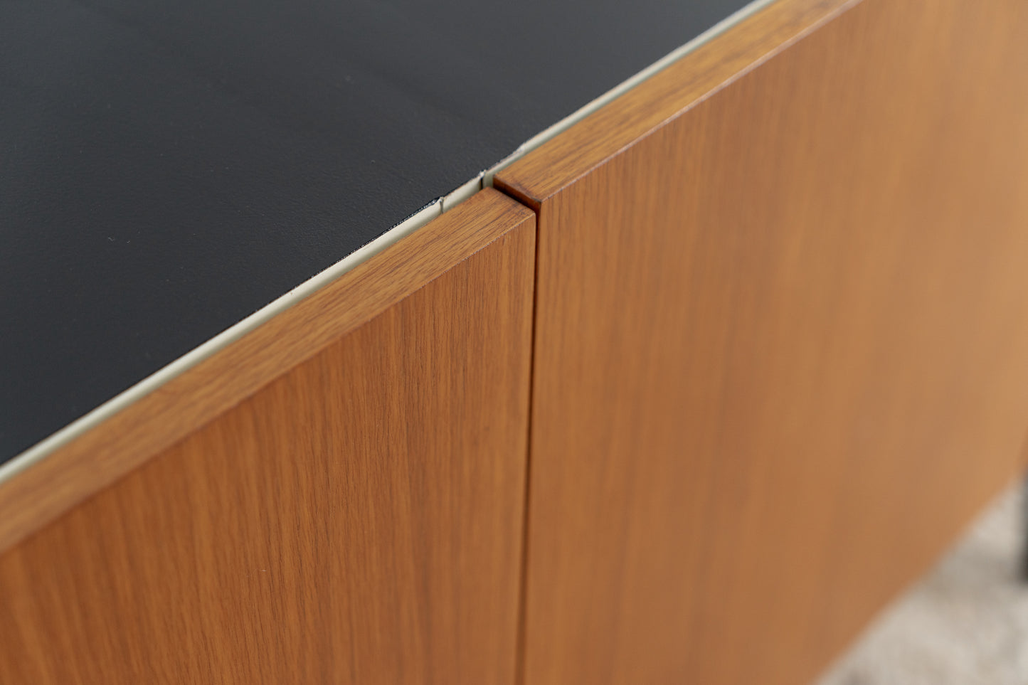Vintage Sideboard Kommode Mid Century Holz Nuss 1960er 60s Schwarz