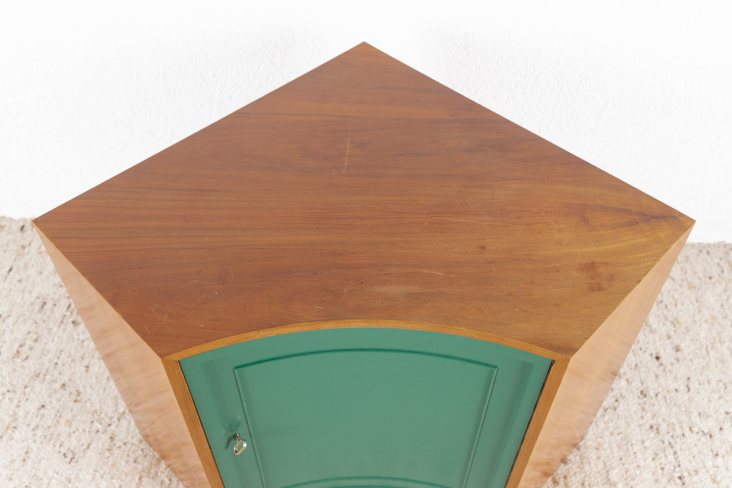 Vintage Eckschrank Eckkommode Holz Nuss Grün