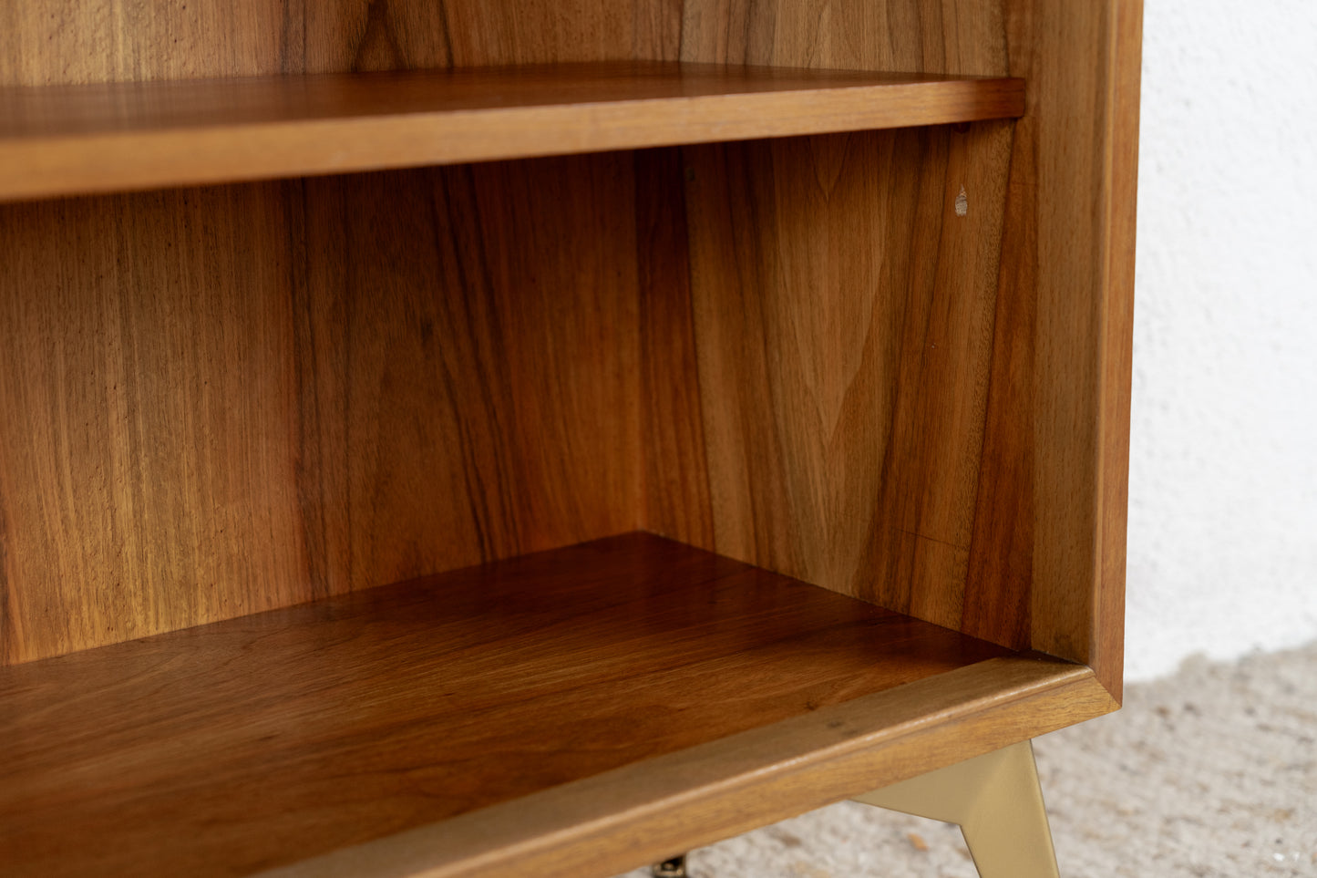 Vintage Regal Sideboard Kommode Bücherregal Holz Nuss Lothar Wegner