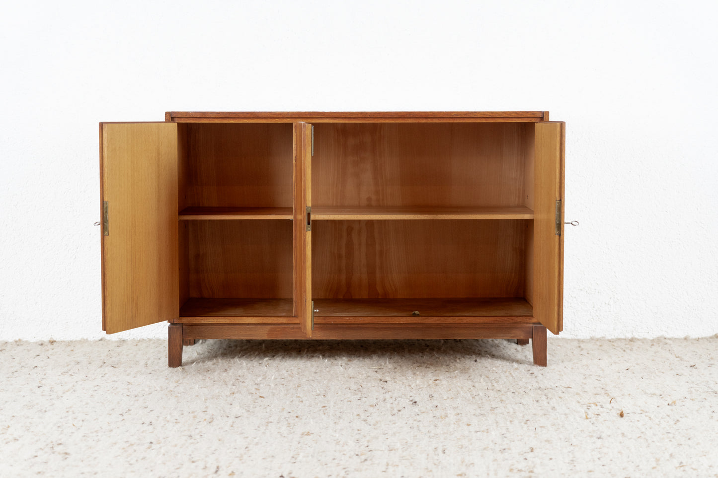 Vintage Kommode Sideboard Schrank Holz Creme Schreiner Patina