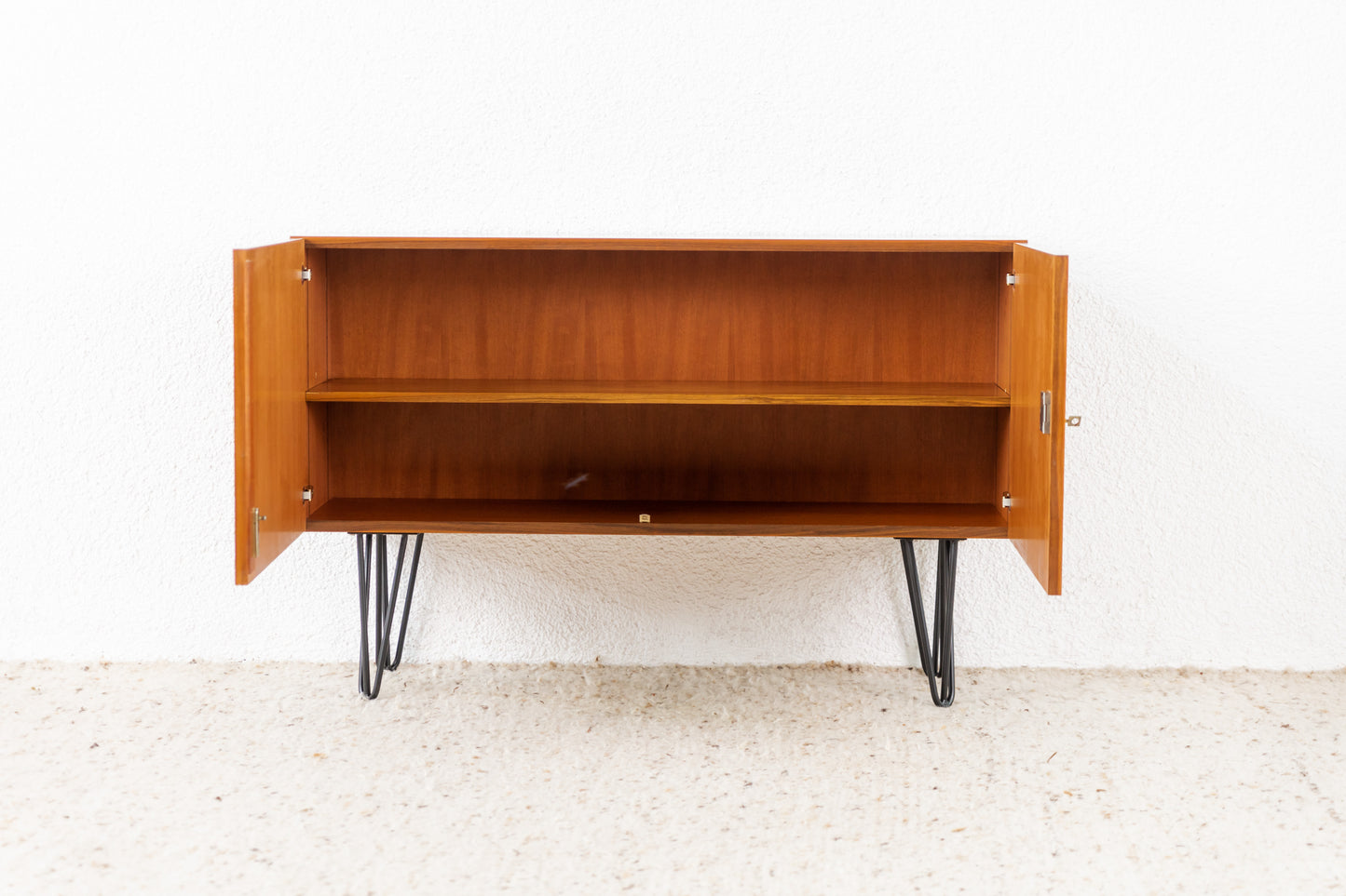 Nuss Sideboard