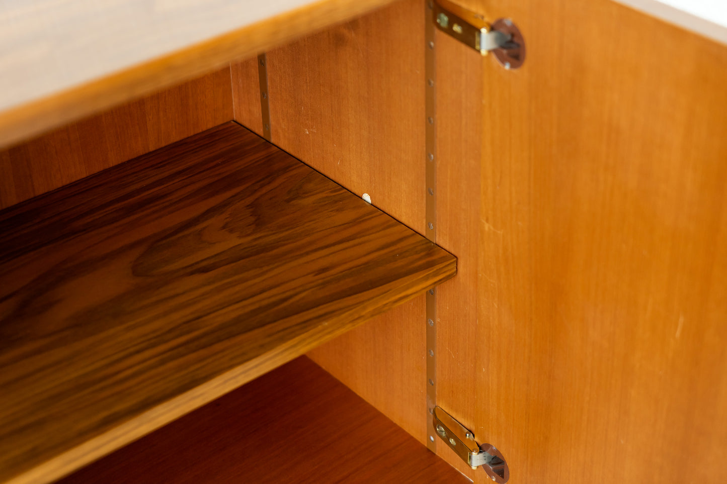 Nuss Sideboard