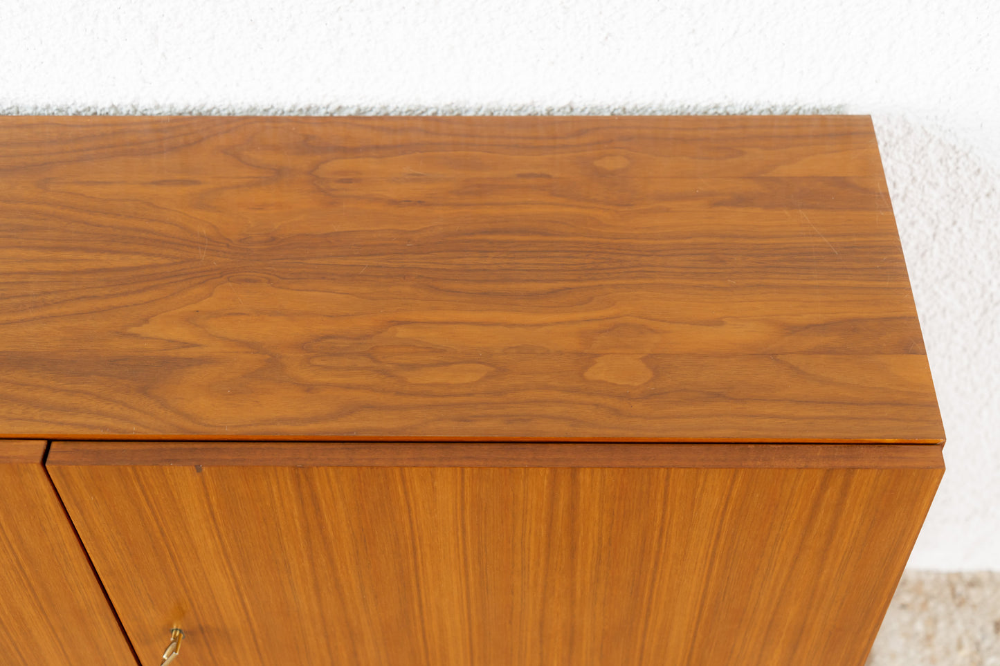 Nuss Sideboard