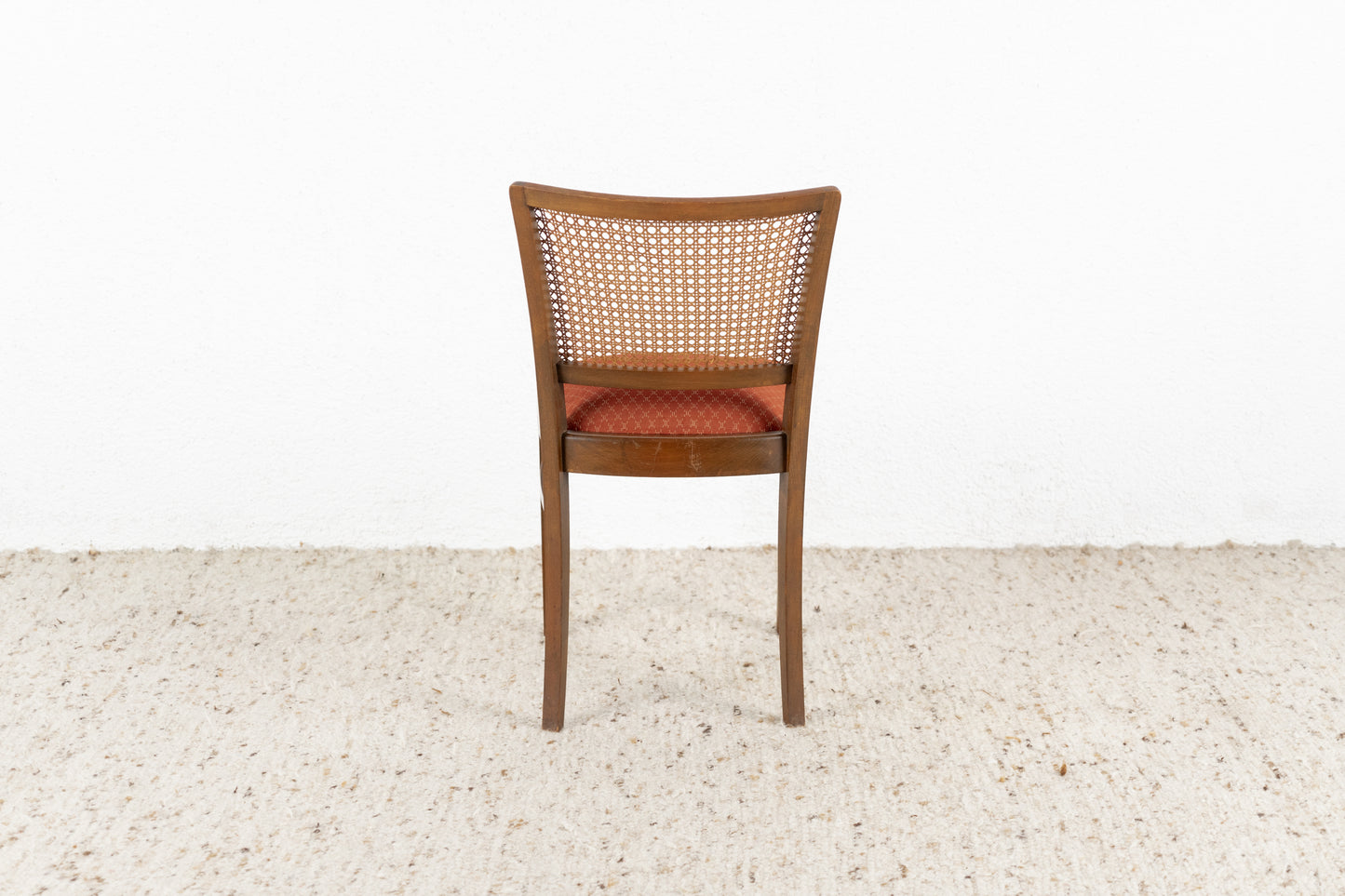 Vintage Stuhl Massivholz Wiener Geflecht Rot Muster Küche Esstisch