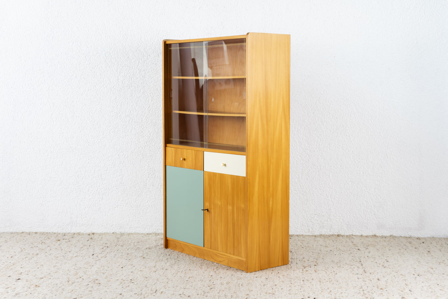 Schrank