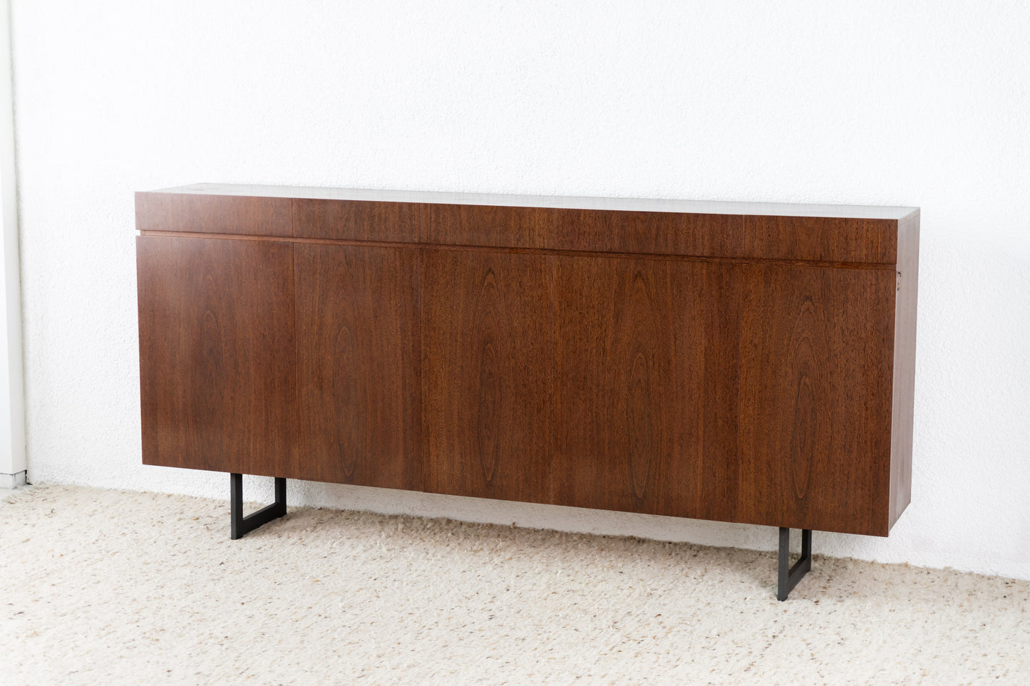 Highboard