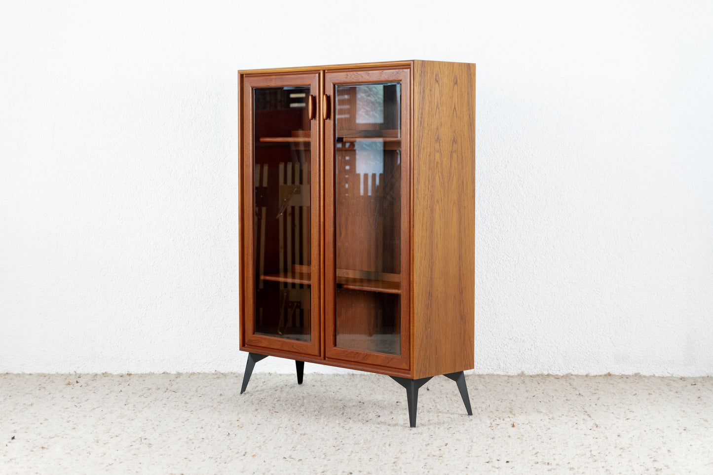 Vintage Vitrine Schrank Kommode Mid Century Holz Teak RT Möbel