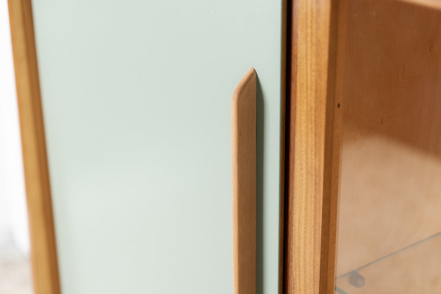 Highboard / Vitrine