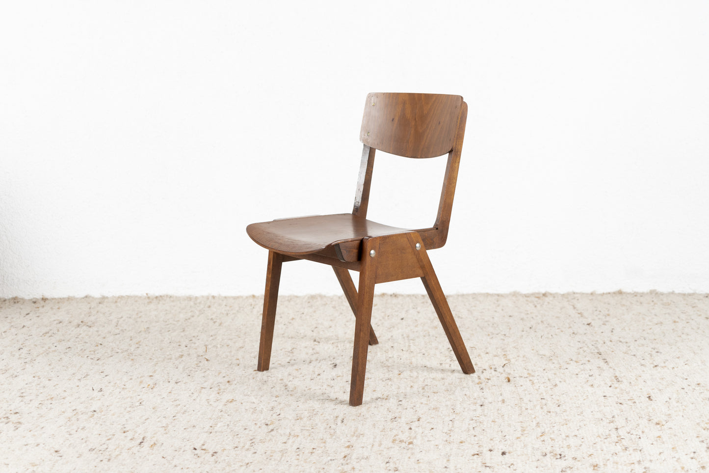 1 von 2 Stück Vintage Stühle Massivholz Esstisch Küche Theaterstuhl Holz Stapelstuhl Kaffeehaus