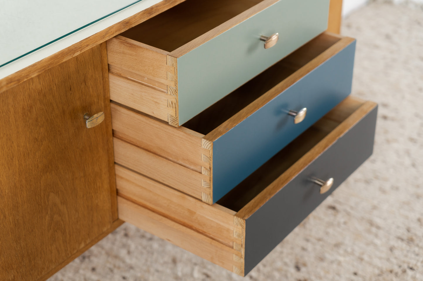 Sideboard