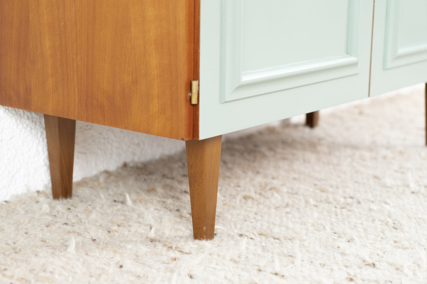 Vintage Kommode Sideboard Schrank Holz Nuss Salbei