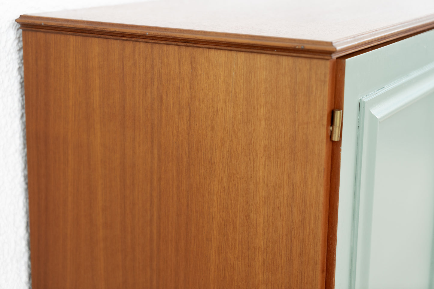 Vintage Kommode Sideboard Schrank Holz Nuss Salbei