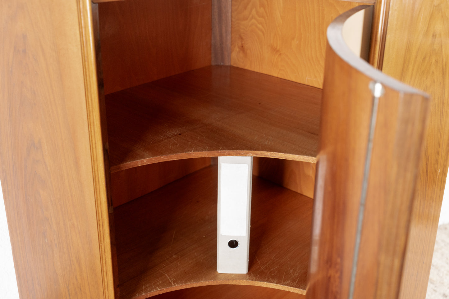 Vintage Schrank Eckschrank Kommode Holz Nuss Mid Century Kleiderschrank