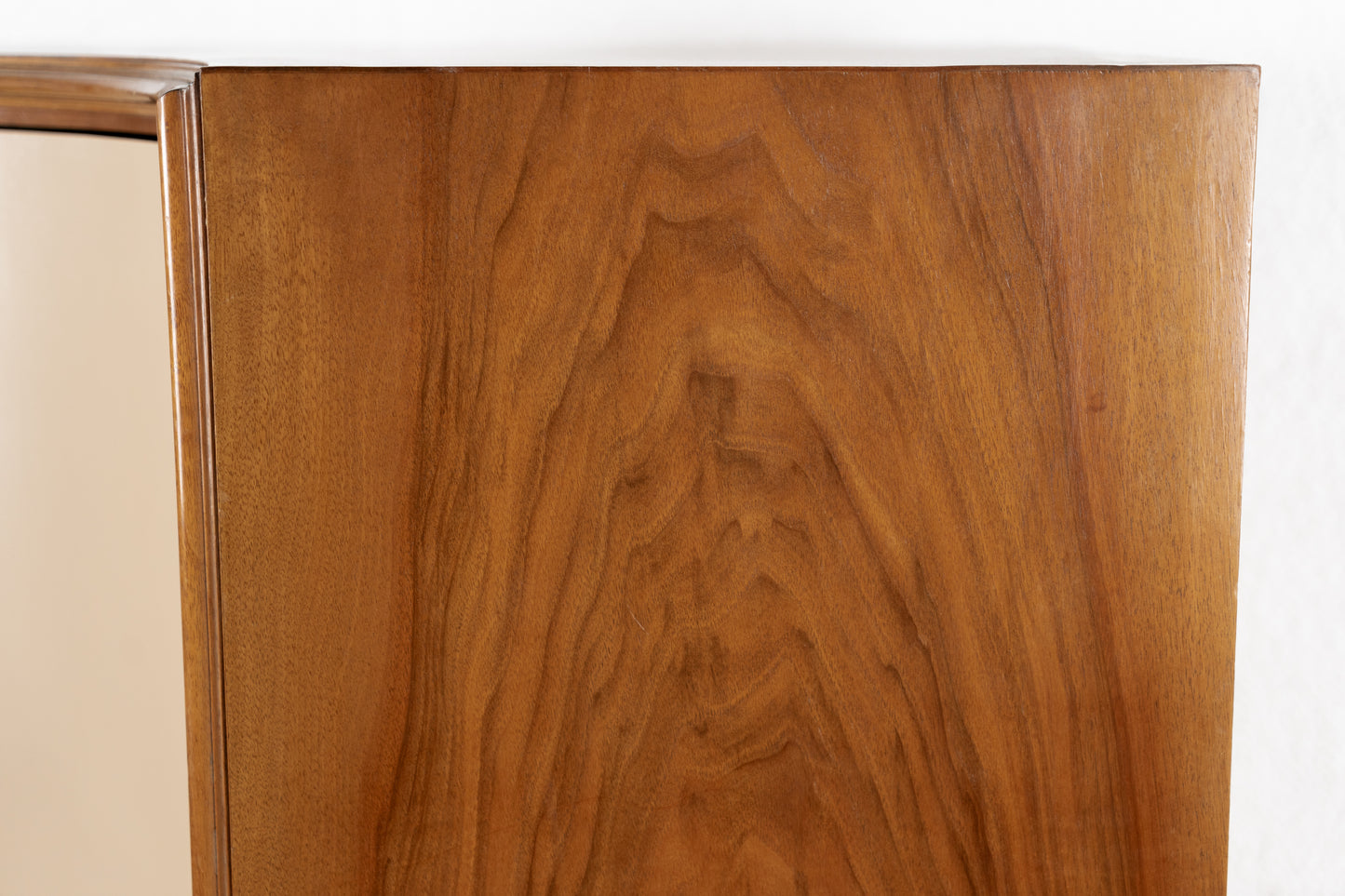 Vintage Schrank Eckschrank Kommode Holz Nuss Mid Century Kleiderschrank