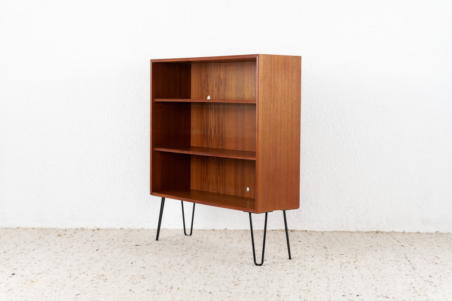 RT Teak Regal