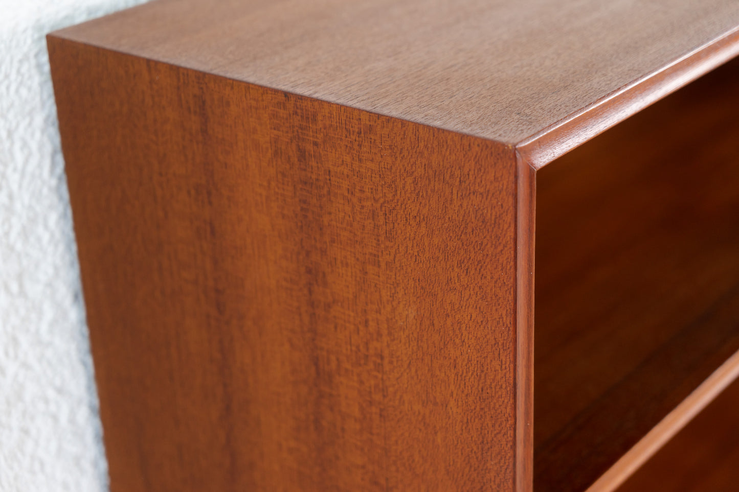 RT Teak Regal