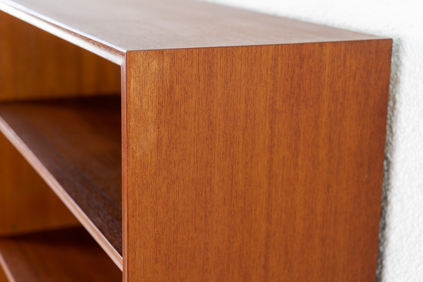 RT Teak Regal