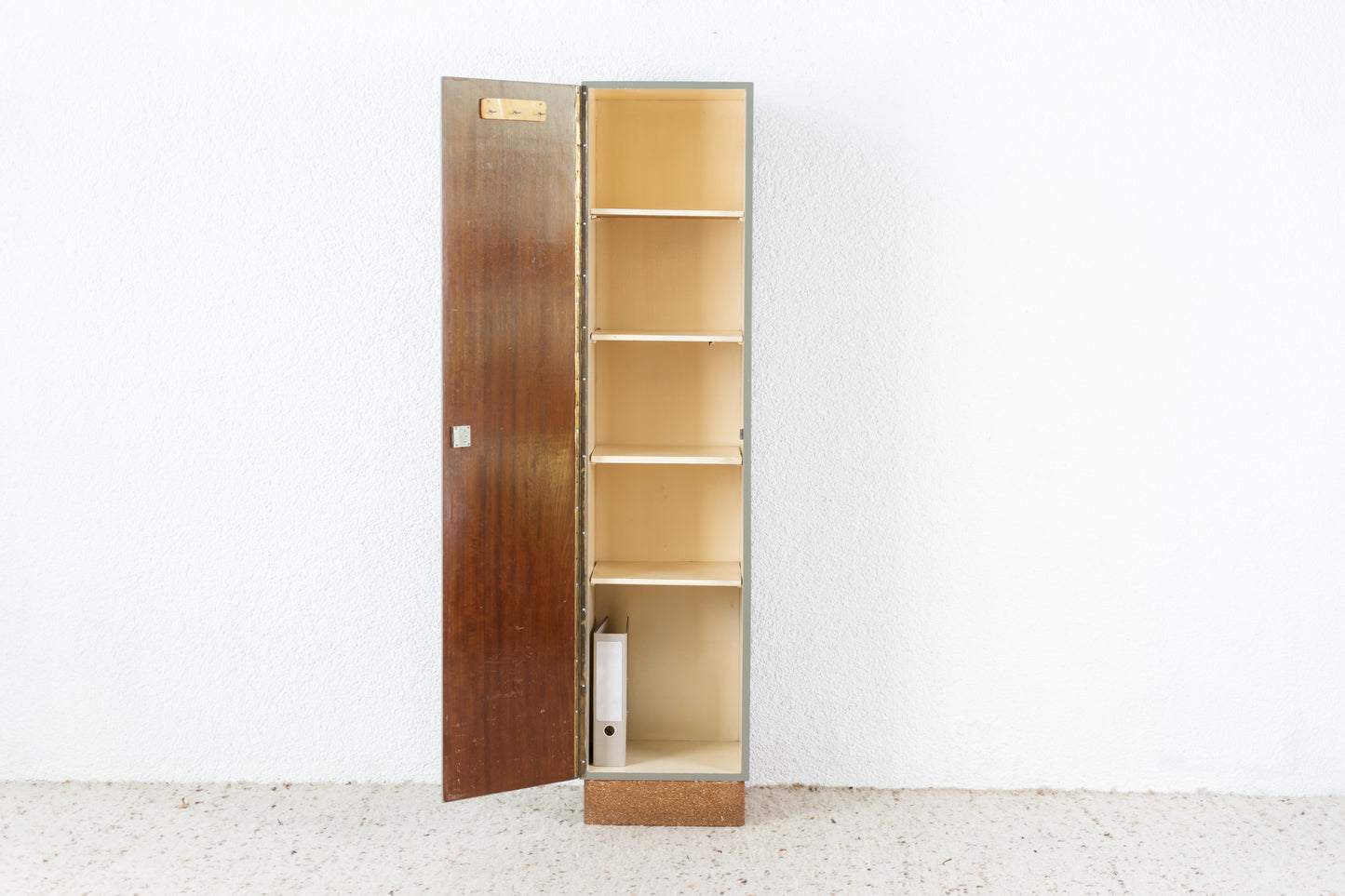 Schrank