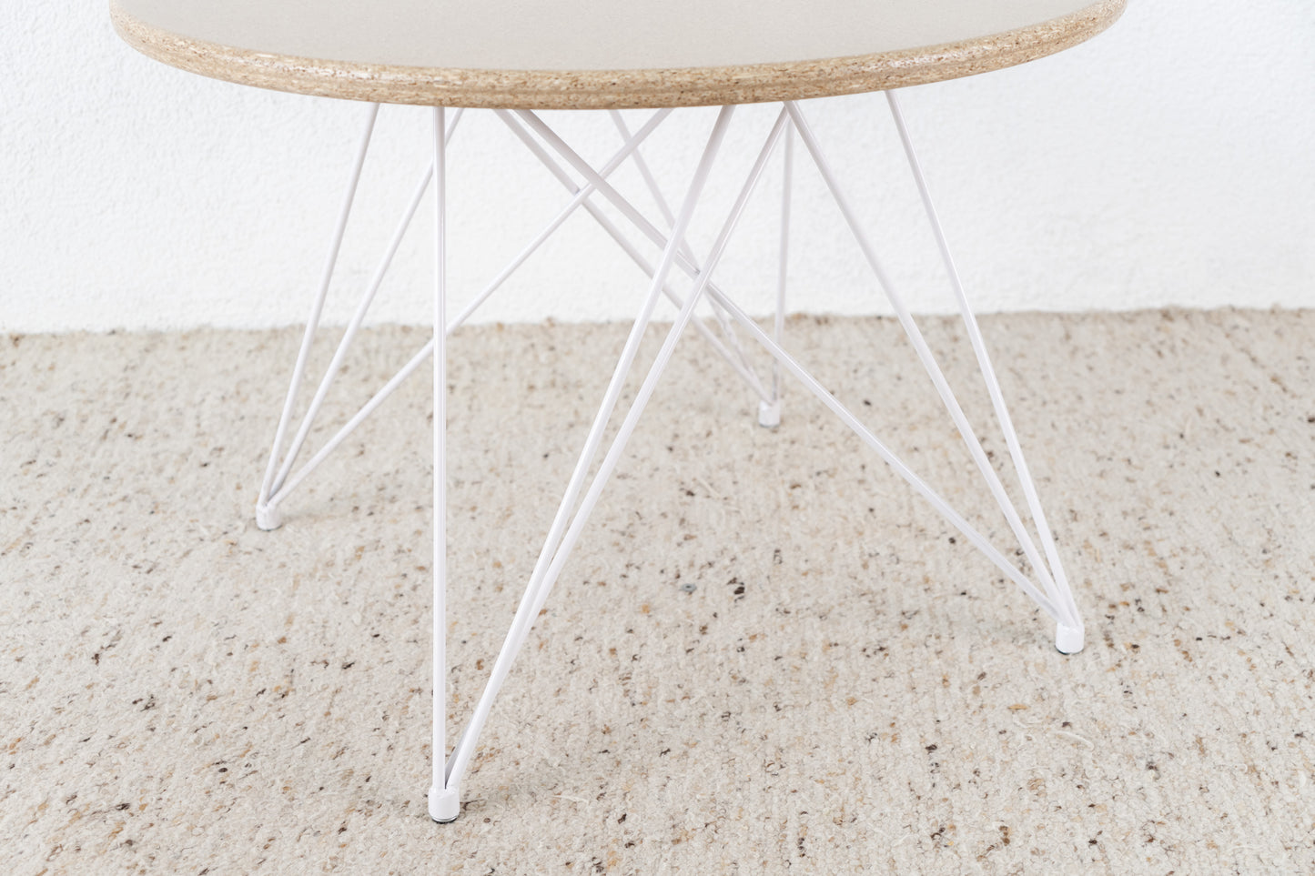 R&F Esstisch Recyclingmaterial runder Tisch