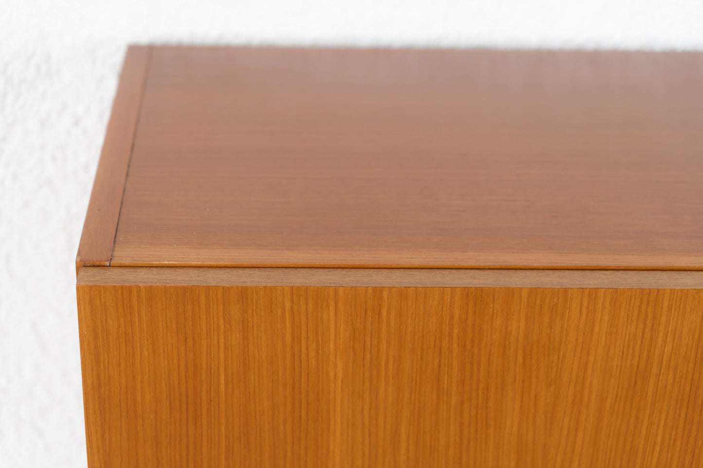 Mid Century Nuss Sideboard