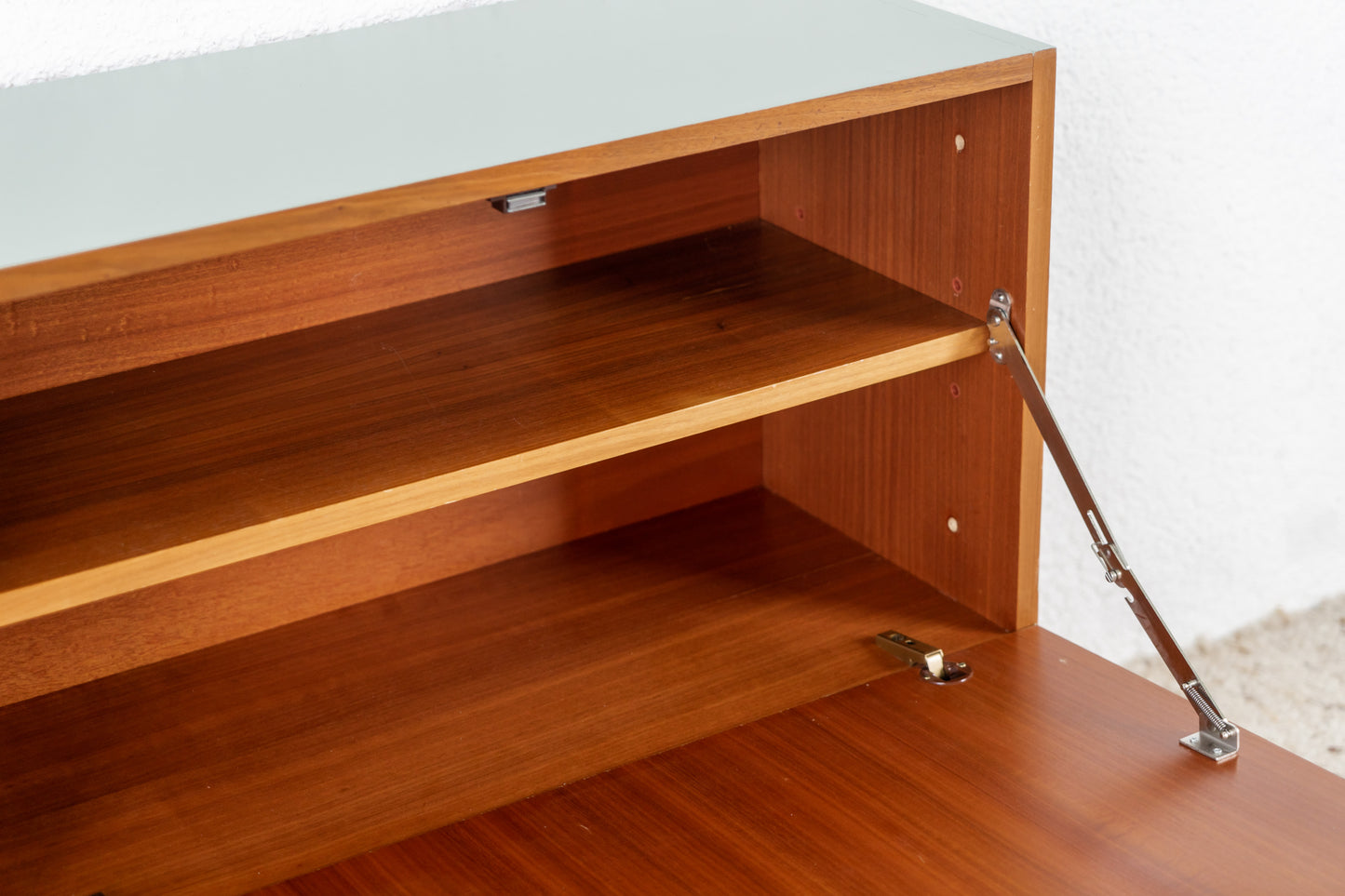 Sideboard Nuss