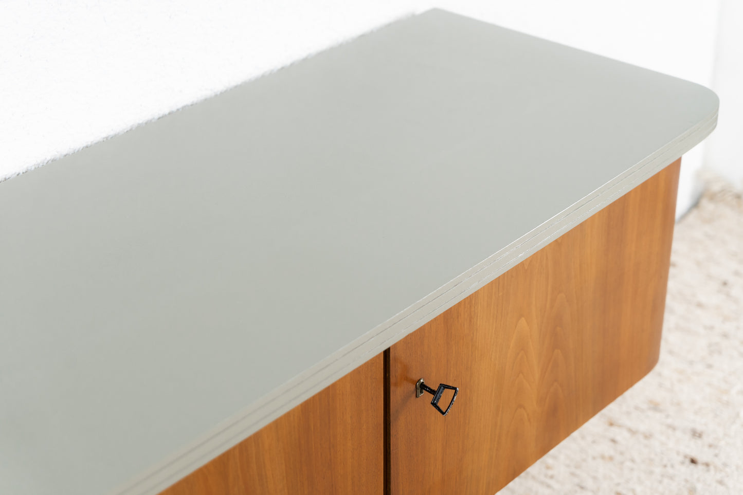 Mid Century Sideboard Nuss
