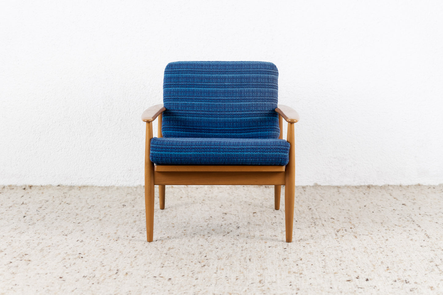1 von 2 Vintage Sessel Buche blau Mid Century Armchair Holz
