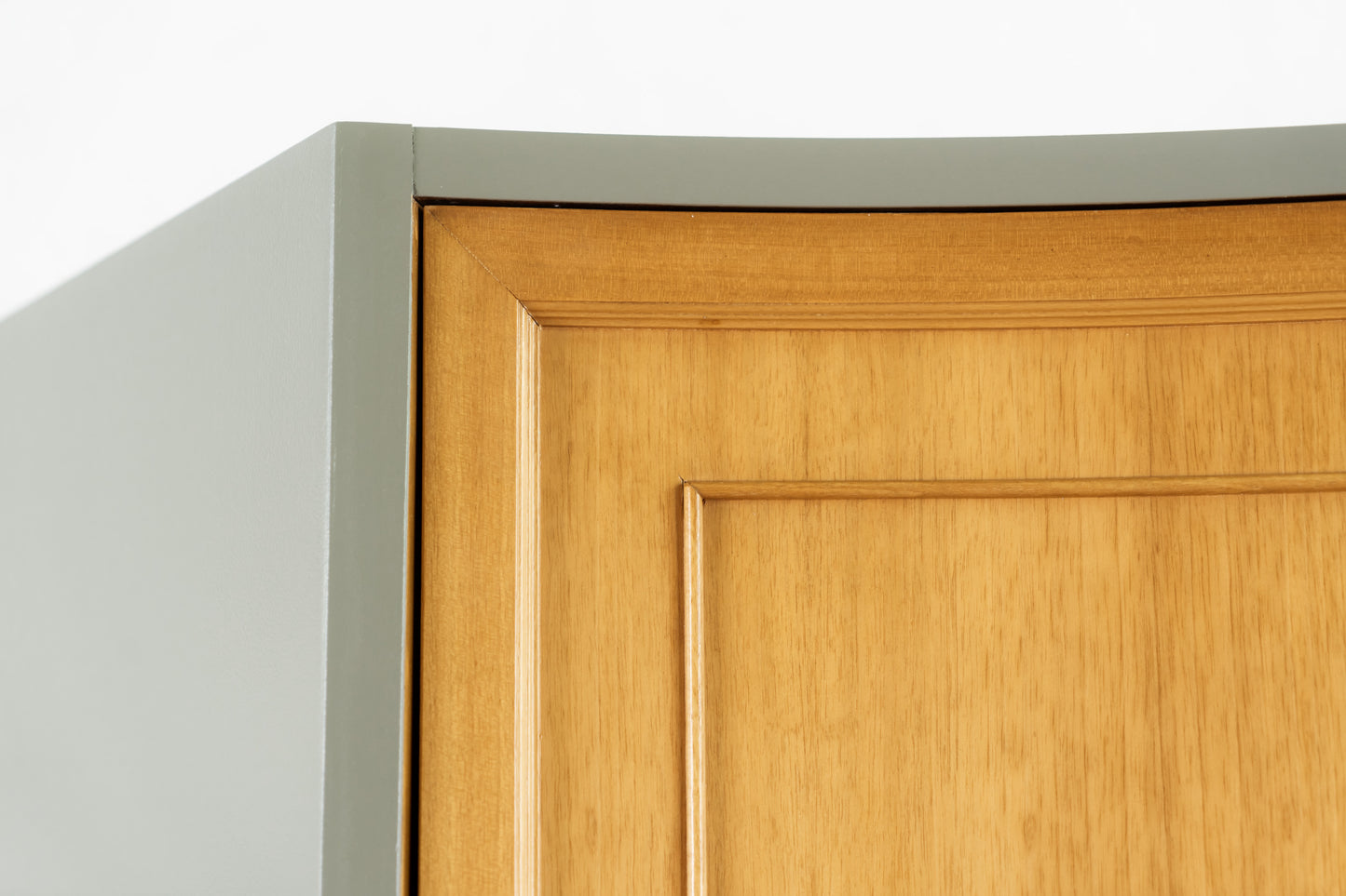 Eckschrank Vintage