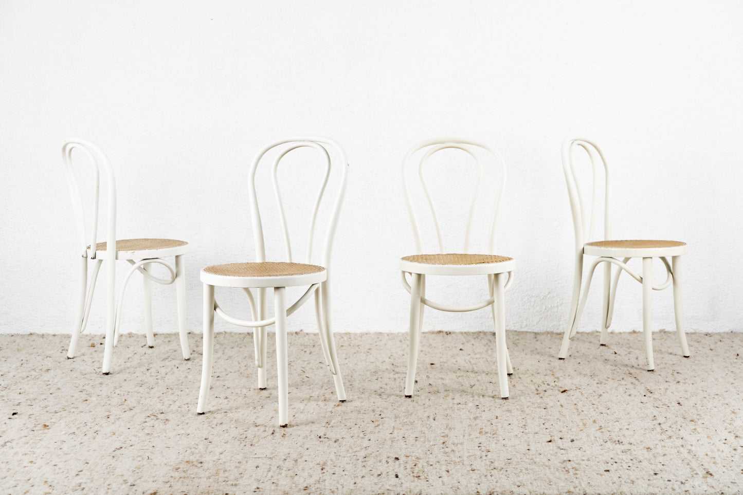 4er Set Vintage Stühle Gillis Lundgren Boho Weiß Wiener Geflecht Holz Landhaus Thonet Stil