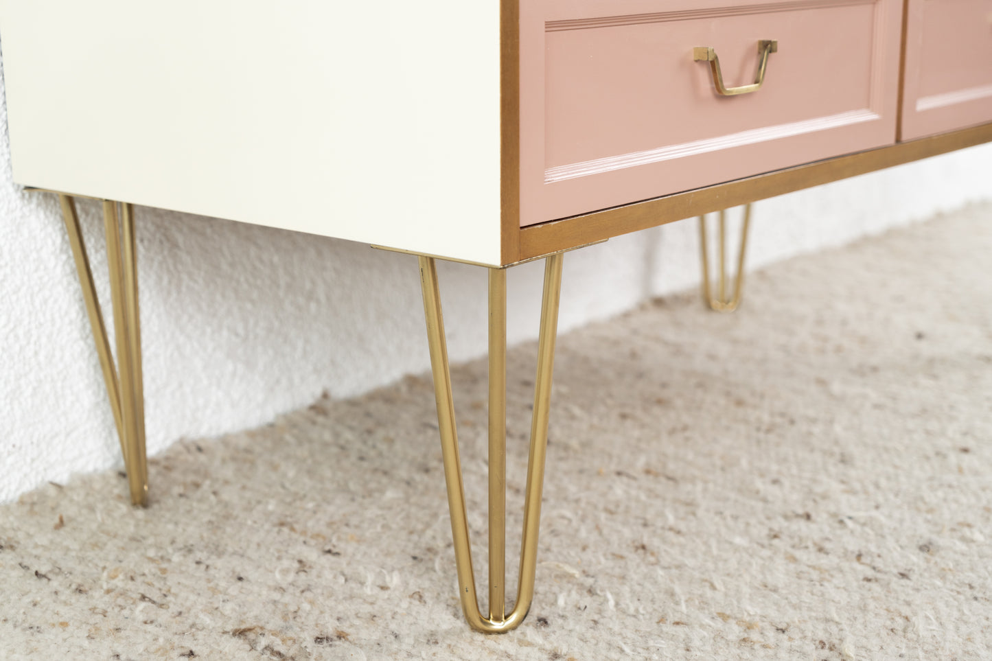 Vintage GERO Sideboard Kommode Mid Century Rosa Creme Gold Schubladen Tv Low Board