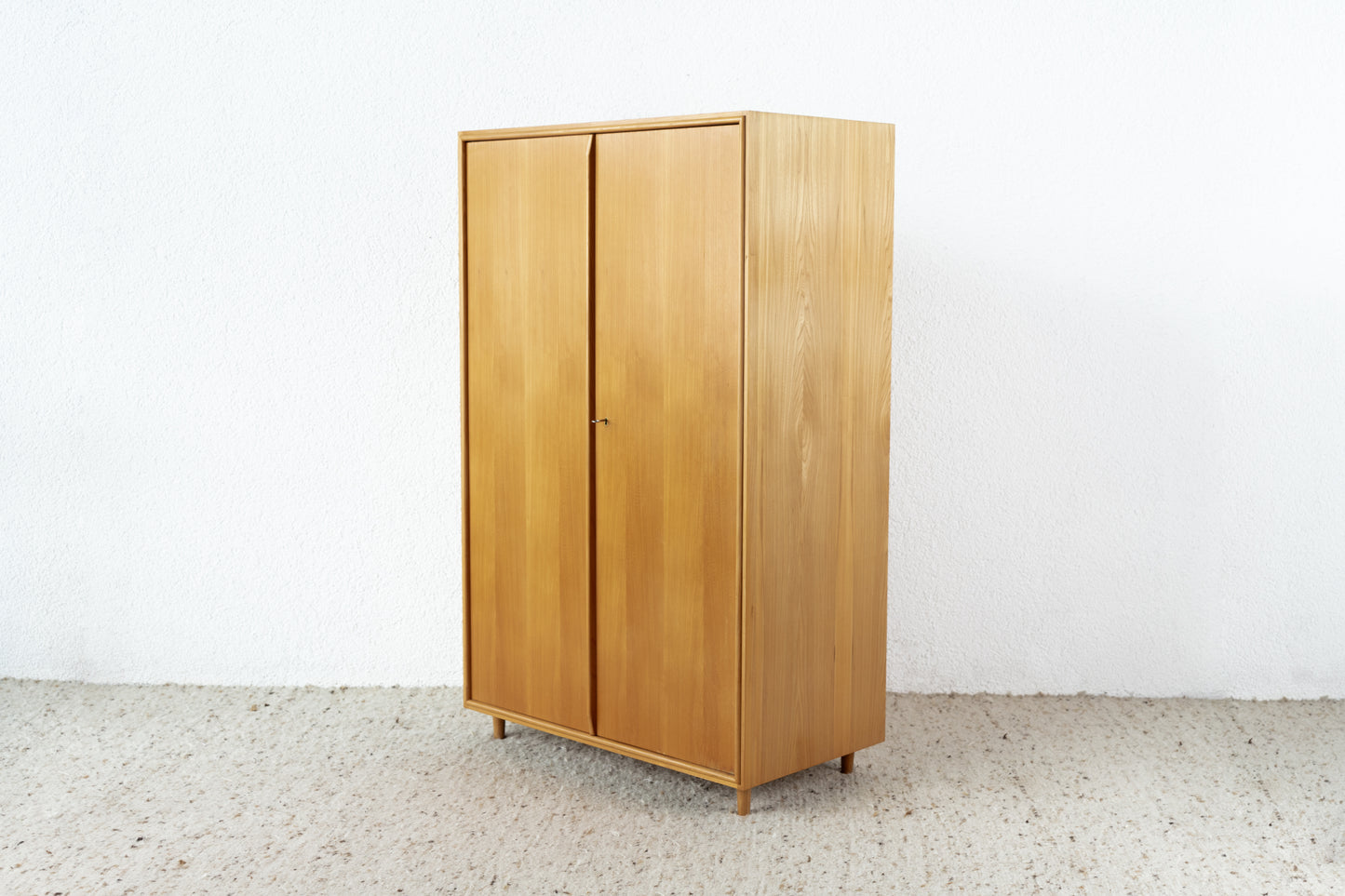 Vintage DeWe Kleiderschrank Bauhaus Schrank Hellerau Mid Century Holz