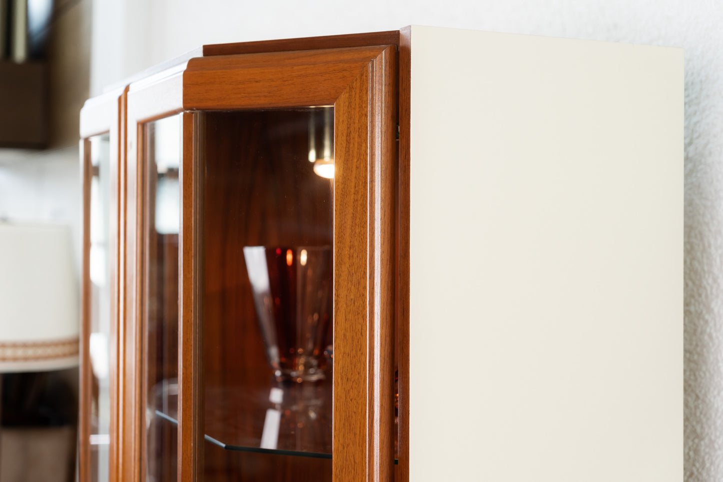 Vitrine Schrank Vintage