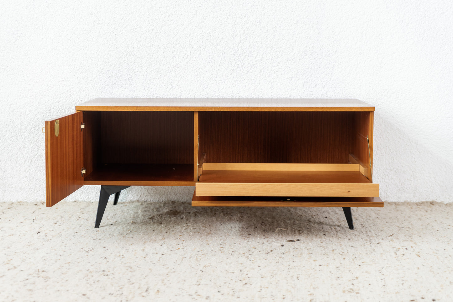 SEN Teak Sideboard Low Kommode